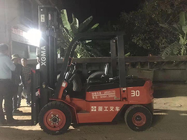 急客戶之所急，永新昌叉車服務(wù)暖人心